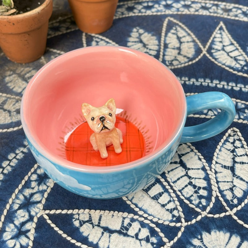 Handgefertigte individuelle Mops-Figur in Keramiktasse